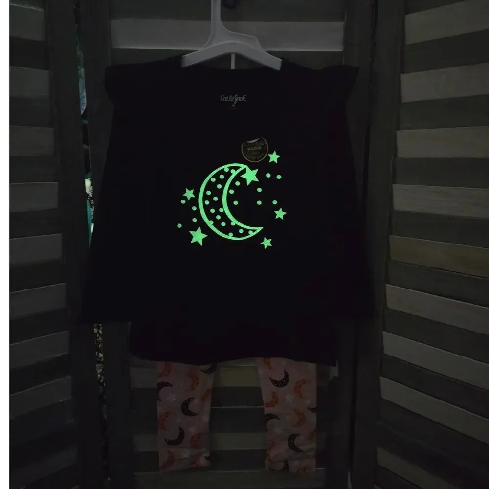 Girls Glow in the Dark Moon & Stars Halloween Outfit Shirt & Leggings Set | 4T